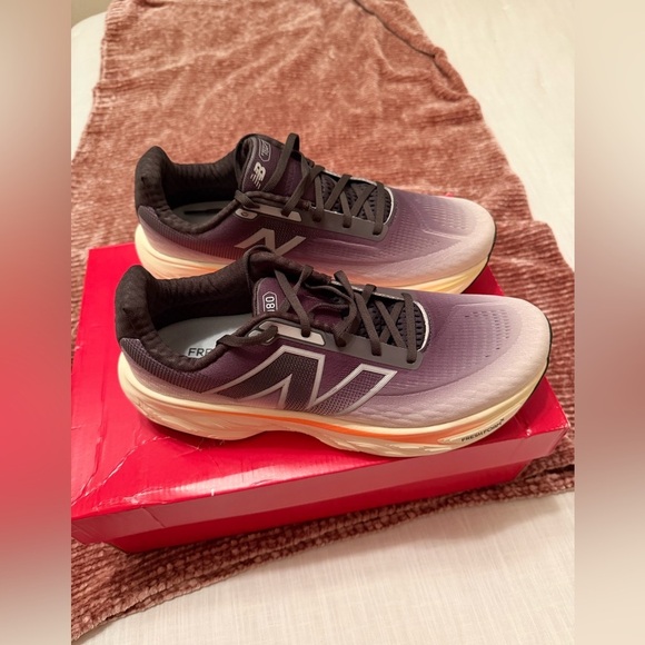Men\'s New Balance Fresh Foam 1080v14 main image 4
